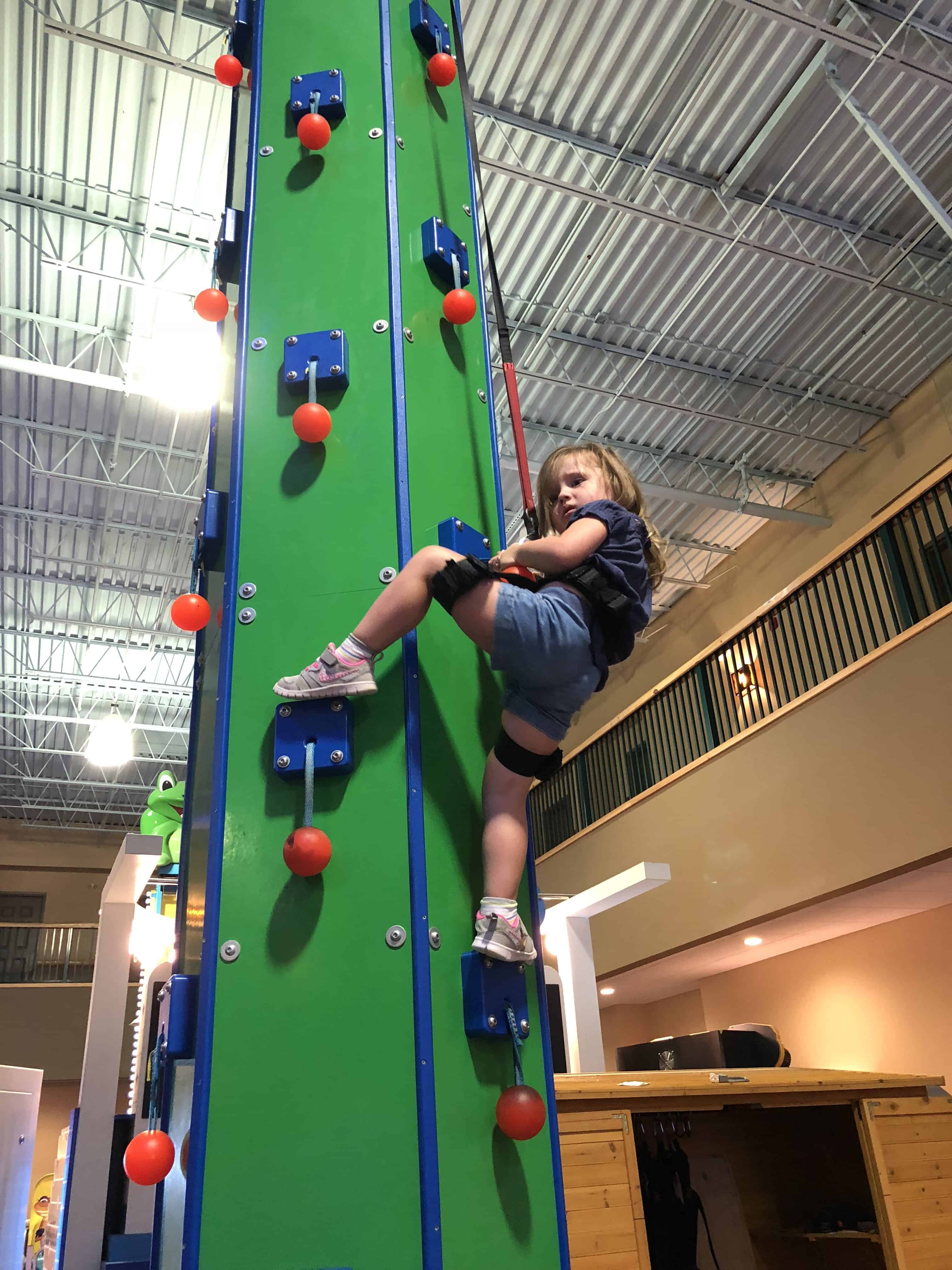 Great Wolf Lodge MA Rock Climbing