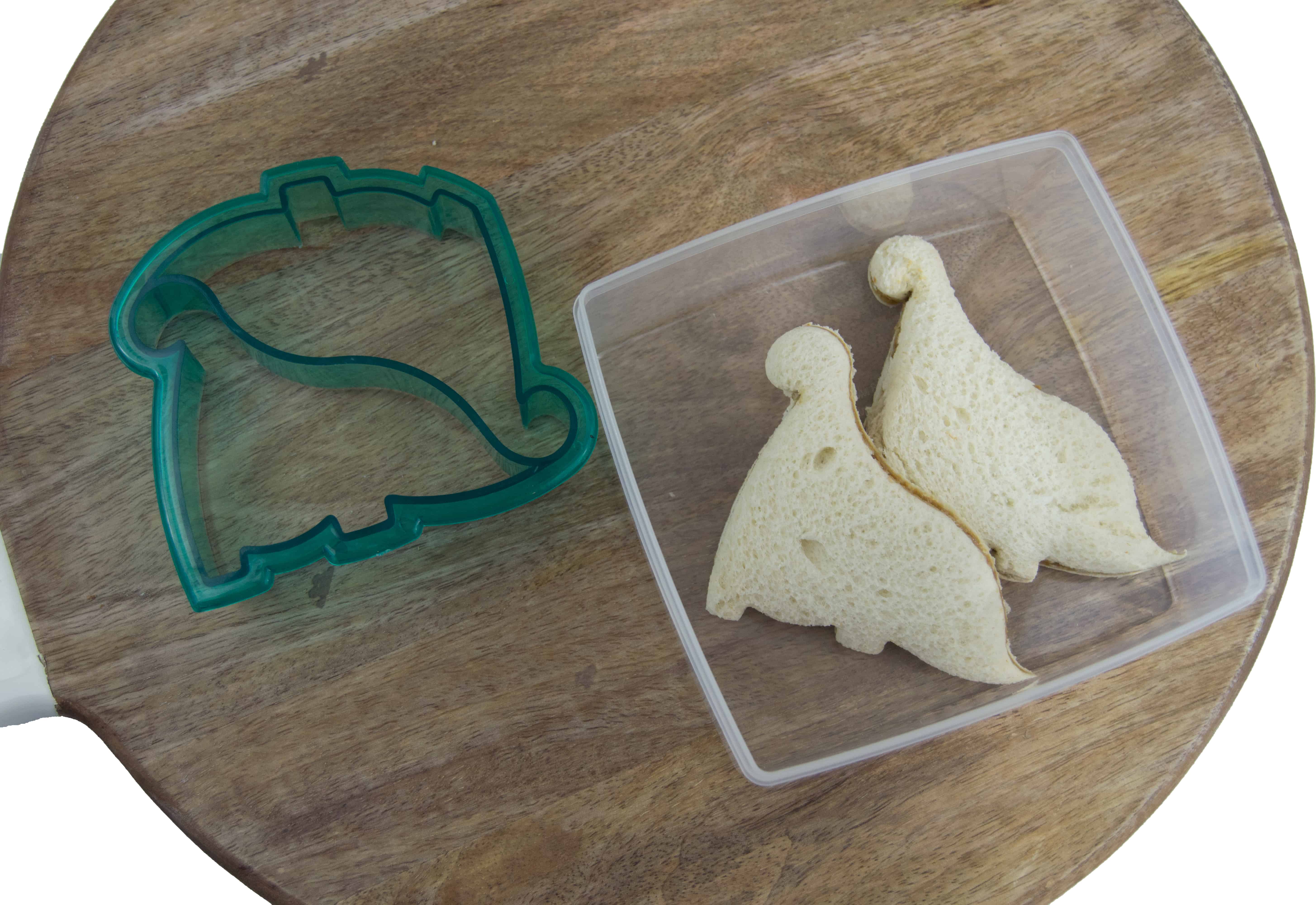 Use fun sandwich cutters to make school lunch more fun for picky eaters. School lunch hack!